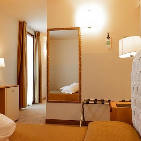 Hotel Dependance Silvestro 가르다 외부 사진