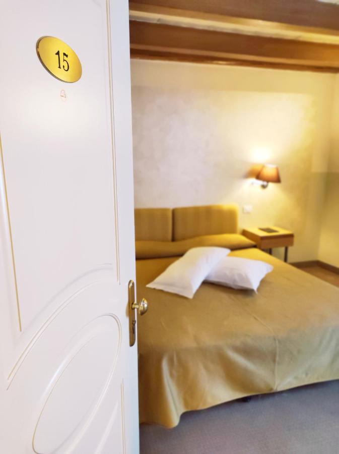 Hotel Dependance Silvestro 가르다 외부 사진